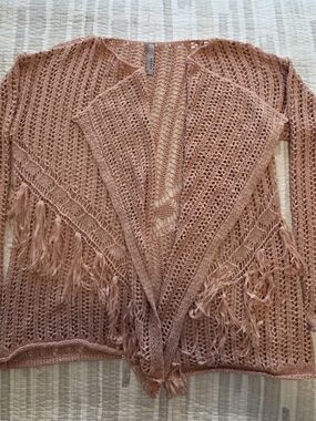entro Creamy Rose Open-Weave Fringe Cardigan
